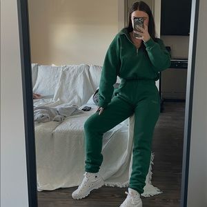 SET ACTIVE SET in Green Garden